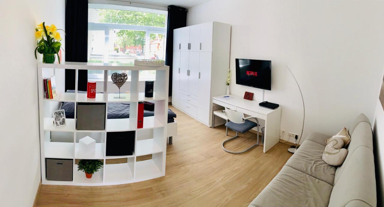 Moderner Bungalow, 20 Minuten Bis Hannover City, 24H Check-In Garbsen Exterior foto